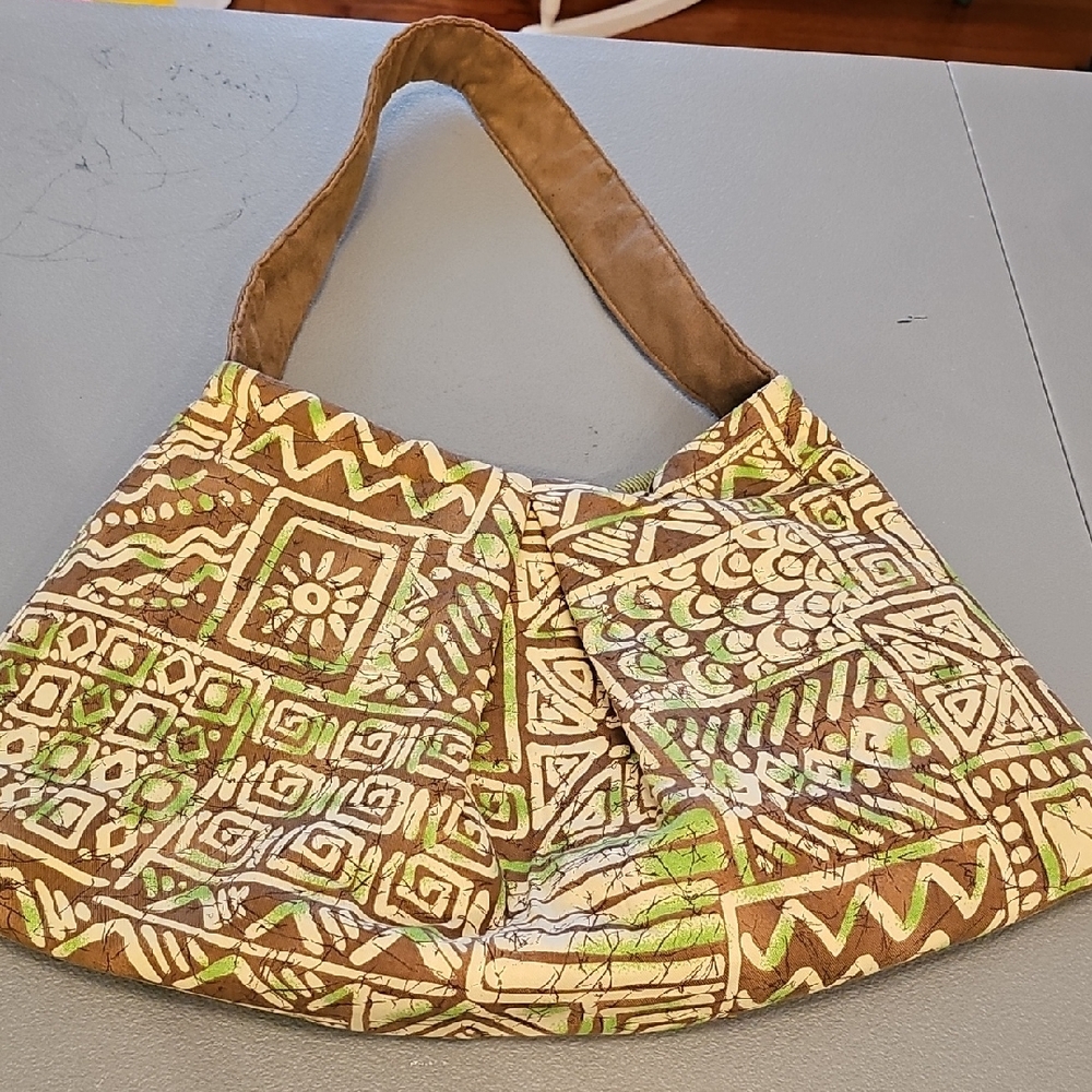 Boho Chic Patterned Shoulder Bag - image 6